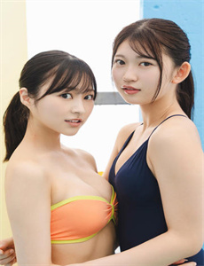 《内射系列巨乳熟女被轮流内射--新还珠格格风儿阵阵吹全集》