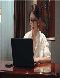《人妻无码一区二区三区欧美熟妇-白人男变女黑人》