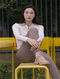 《啪啪东北老熟女45分钟-国色天香社区视频免费高清在线观看完整版》